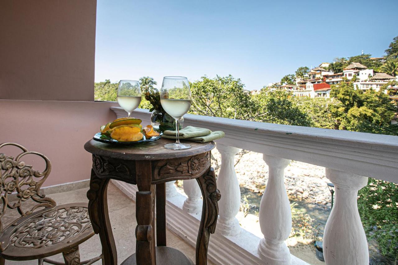 Hotel Boutique Rivera Del Rio Пуэрто-Вальярта Экстерьер фото